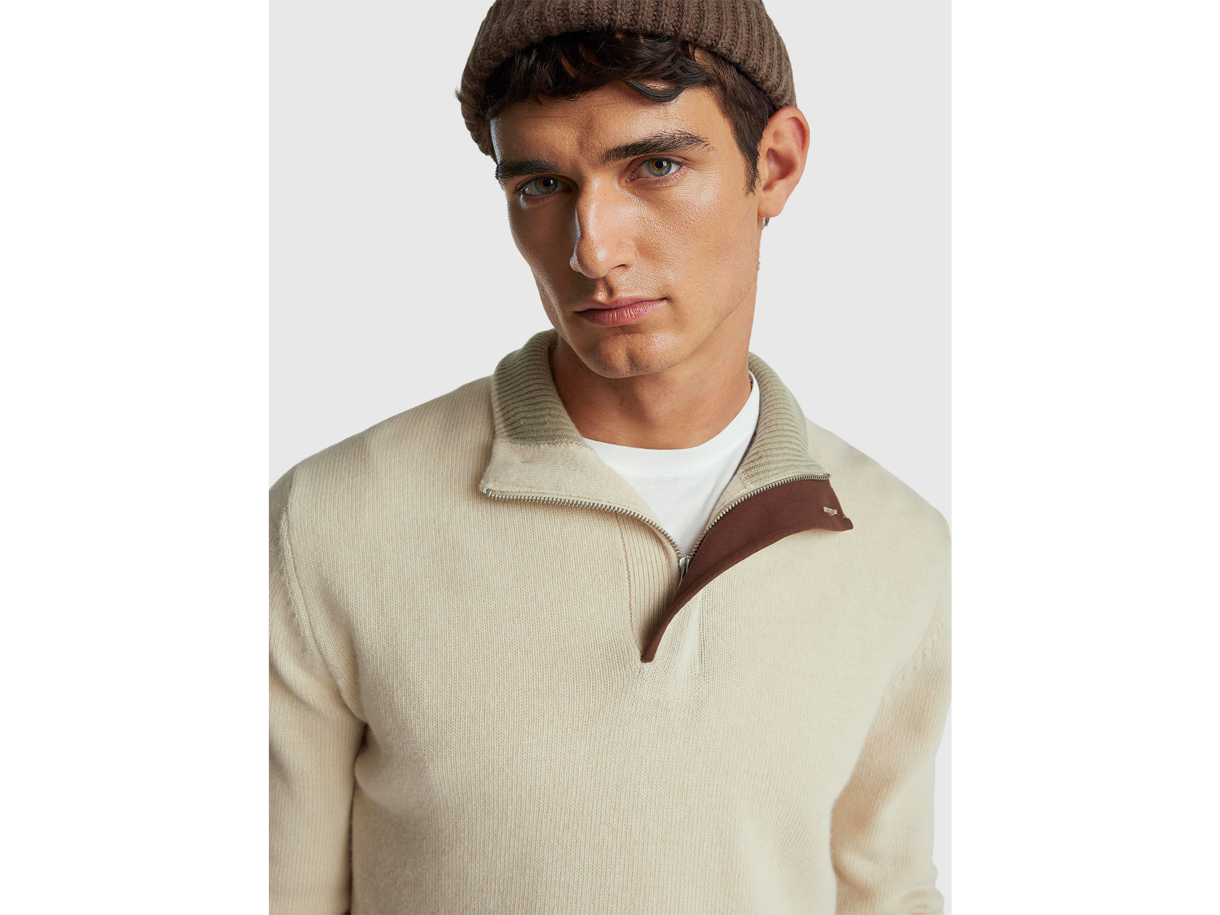 TURTLE NECK SWEATER Homme image number 4